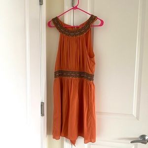 Alice + Olivia Orange beaded mini dress size Medium $490 retail ❤️